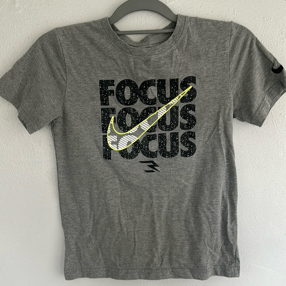 Boys, Nike T-shirt, size medium